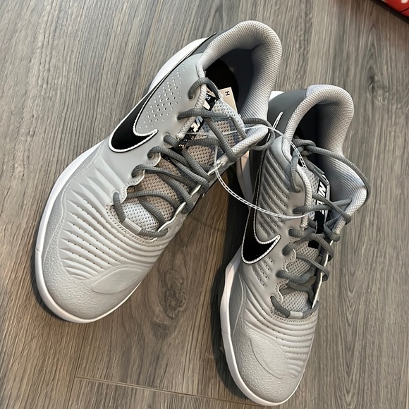Nike Other - Brand new nike-mens-alpha-huarache-3-varsity-low-metal-baseball-cleats size 11.5